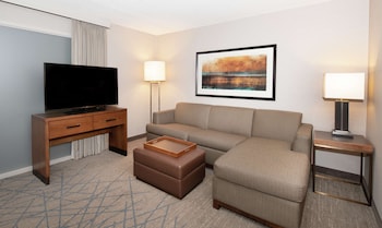 Suite, 2 Queen Beds, Accessible (Hearing)