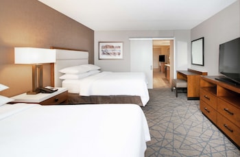 Suite, 2 Queen Beds, Accessible (Hearing)