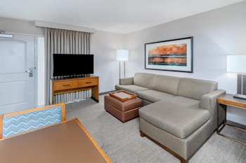 Room, 2 Queen Beds, Mountain View