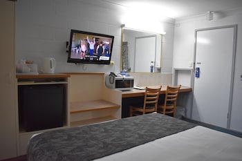 Deluxe Room, 1 Queen Bed, Non Smoking