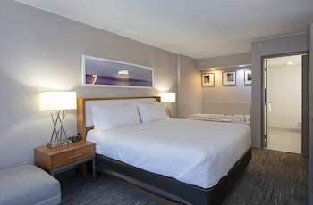 Suite, 1 King Bed (Additional Living Area)