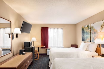 Standard Room, 2 Queen Beds