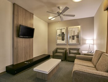 Suite, Multiple Beds