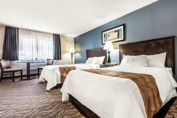 Standard Room, 2 Double Beds, Non Smoking