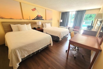 Standard Room, 2 Queen Beds, Non Smoking