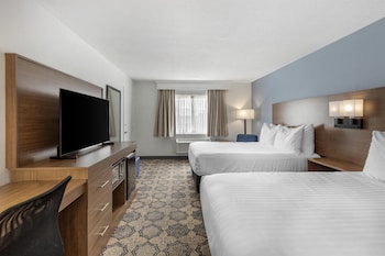 Standard Room, 2 Queen Beds, Refrigerator & Microwave (Walk-in Shower)