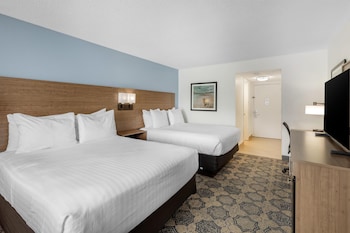 Standard Room, 2 Queen Beds, Refrigerator & Microwave (Walk-in Shower)