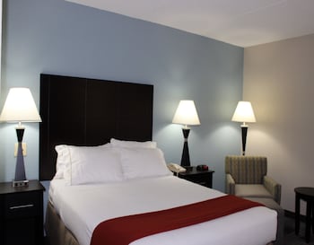 Standard Room, 1 Queen Bed