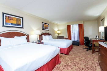 Room, 2 Queen Beds, Refrigerator