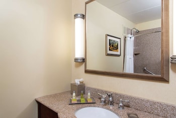 Room, 2 Queen Beds, Refrigerator