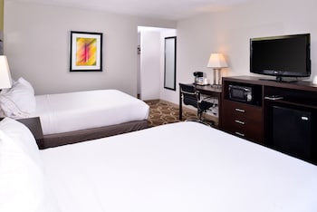 Room, 2 Queen Beds, Non Smoking