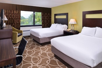 Suite, 2 Queen Beds, Non Smoking