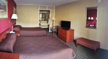 Suite, 2 Double Beds, Non Smoking