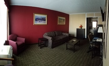 Suite, 1 King Bed, Non Smoking