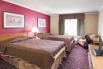 Suite, 2 Double Beds, Non Smoking