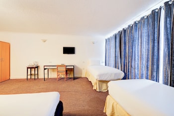 Standard Family Room for 4