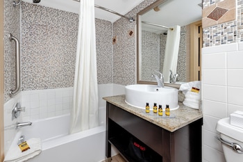 Standard Room, 1 King Bed, Non Smoking, Balcony (Larger Room)