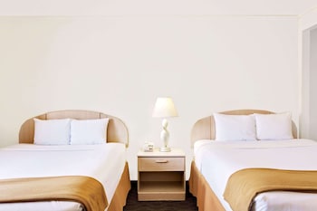 Room, 2 Queen Beds, Accessible