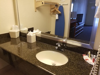 Standard Room, 2 Double Beds, Non Smoking