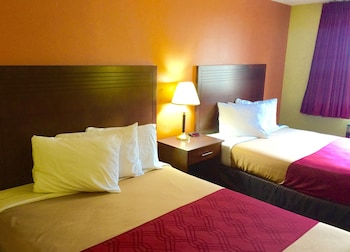 Standard Room, 2 Queen Beds, Non Smoking