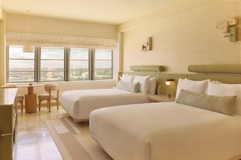 Room, 2 Queen Beds
