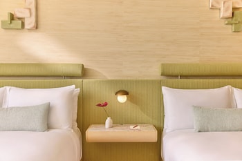 Room, 2 Queen Beds