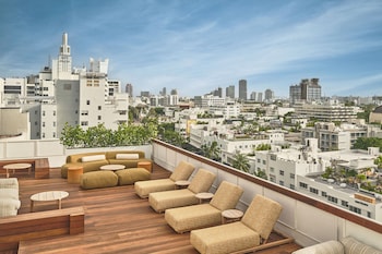 Room, 1 King Bed, City View