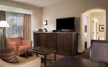 Premium Suite, 2 Double Beds, Non Smoking (2 Rooms, Parlor)