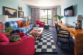 Junior Suite (Washington Junior Suite)