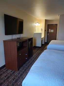 Room, 2 Queen Beds, Non Smoking