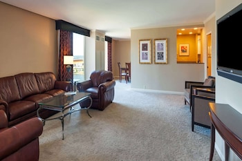 Luxury Suite, 1 King Bed, Non Smoking