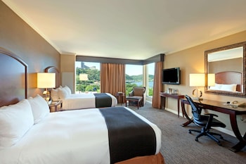 Room, 2 Double Beds, River View