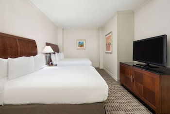 Premium Suite, Multiple Beds, Balcony, City View