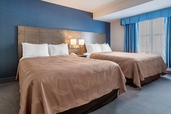 Suite, 2 Queen Beds, Non Smoking
