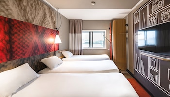 Room, 3 Twin Beds