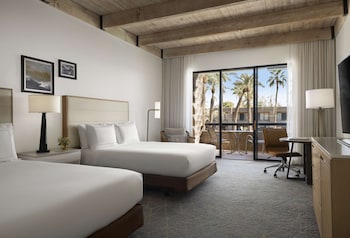 Room, 2 Queen Beds, Balcony, Pool View