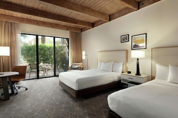 2 Queen Beds, Non Smoking (Balcony or Patio)