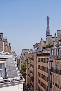 Deluxe Room, Balcony (Eiffel Tower)