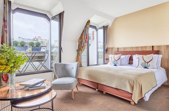 Junior Suite (Eiffel Tower)
