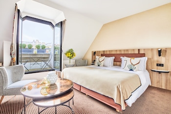 Junior Suite (Eiffel Tower)