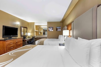 Standard Room, 2 Queen Beds, Non Smoking
