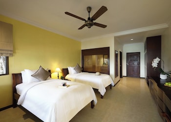 Premier Seaview Chalet
