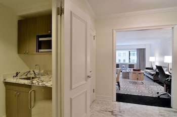 Suite, 2 Bedrooms, Accessible (Park Avenue)