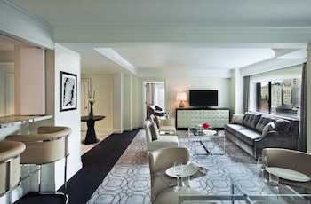 Terrace Suite South