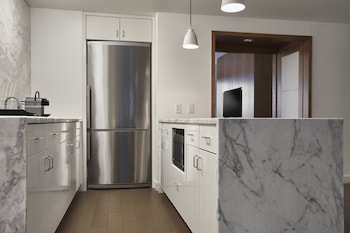 Uptown Bohemian 1-Bedroom Suite