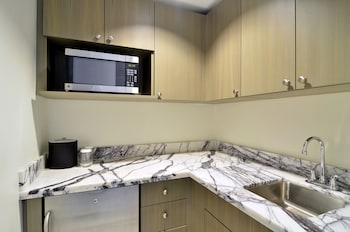 Park Avenue Terrace Suite