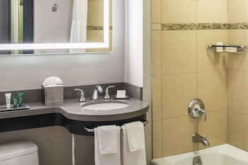 Room, 2 Double Beds, Accessible, Corner (Hearing)
