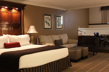 Suite, 1 King Bed, Non Smoking
