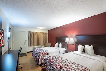 Deluxe Room, 2 Double Beds (Smoke Free)