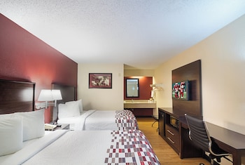 Deluxe Room, 2 Double Beds (Smoke Free)